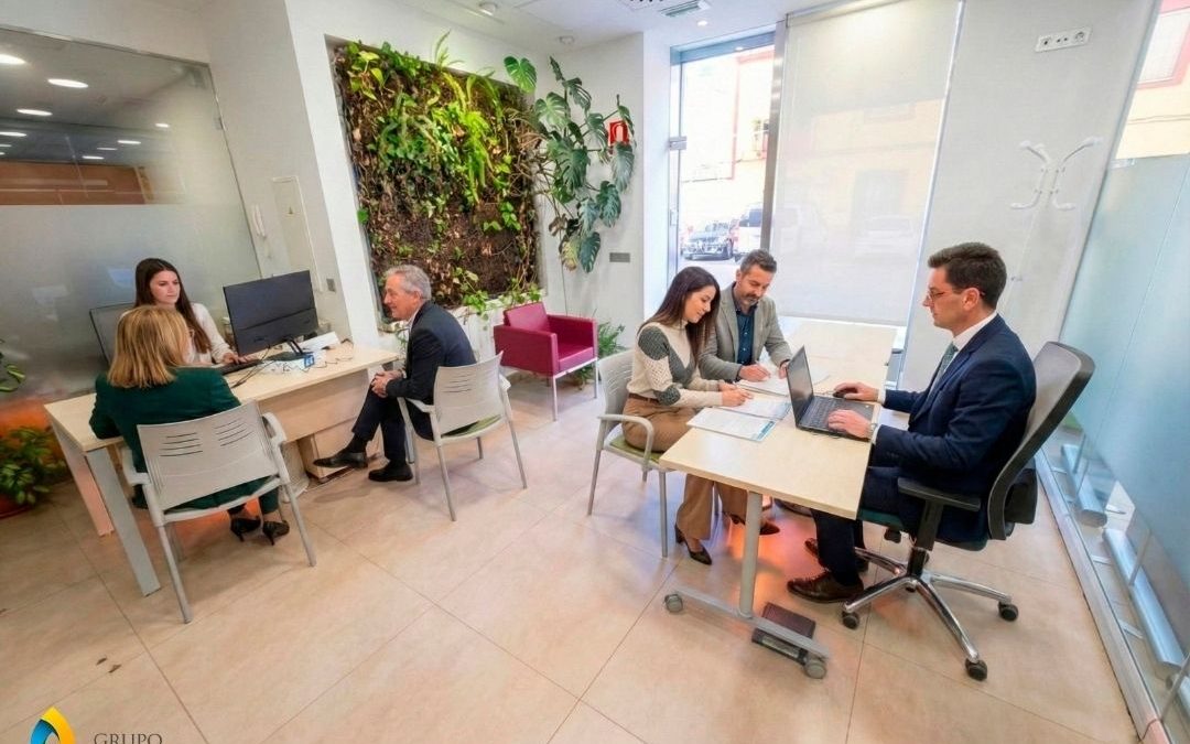 TODO CONECTA. TODO SE RESUELVE. TODO EMPIEZA AQUÍ.