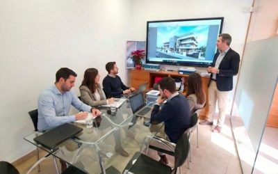 LOS PROYECTOS IMPORTANTES NO NACEN SOLOS. SE CONSTRUYEN EN EQUIPO.